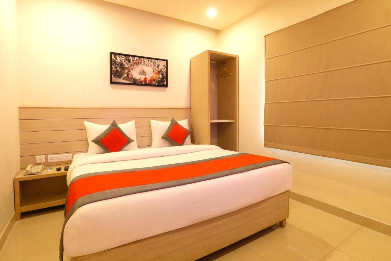 Perfect Plus Just 5 Mins Walk To Golden Temple Amritsar Eksteriør bilde